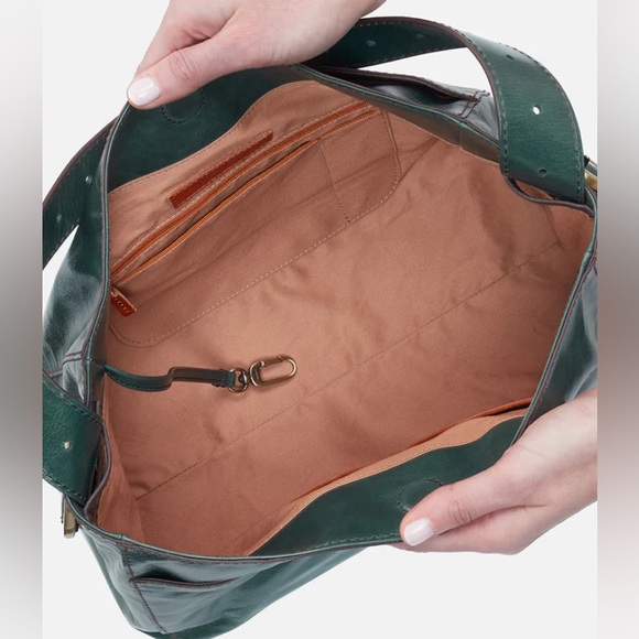 HOBO Handbag Render Shoulder Bag Polished Leather Sage Leaf AUTHENTIC NWT - Picture 3 of 8
